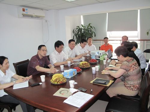 公司領(lǐng)導(dǎo)帶隊(duì)赴常州市恒泰投資擔(dān)保有限公司交流考察(圖1) 公司領(lǐng)導(dǎo)帶隊(duì)赴常州市恒泰投資擔(dān)保有限公司交流考察