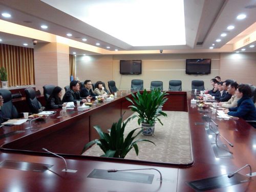 省中行與公司攜手拓展中小企業(yè)貸款擔(dān)保業(yè)務(wù)(圖2) 省中行與公司攜手拓展中小企業(yè)貸款擔(dān)保業(yè)務(wù)