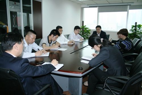公司召開黨小組長、工會小組長聯(lián)席會議