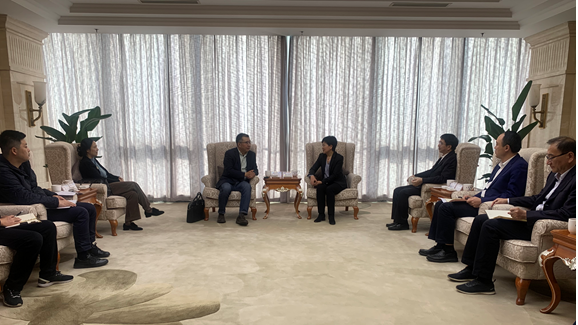 公司領導赴交通銀行江蘇省分行開展合作交流(圖1) 公司領導赴交通銀行江蘇省分行開展合作交流(圖1)