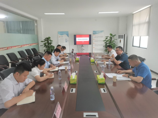 公司領(lǐng)導(dǎo)赴徐州開展專題調(diào)研(圖2) 公司領(lǐng)導(dǎo)赴徐州開展專題調(diào)研(圖2)